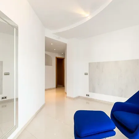 Guest house Molo 44 Puerto Banus 4*