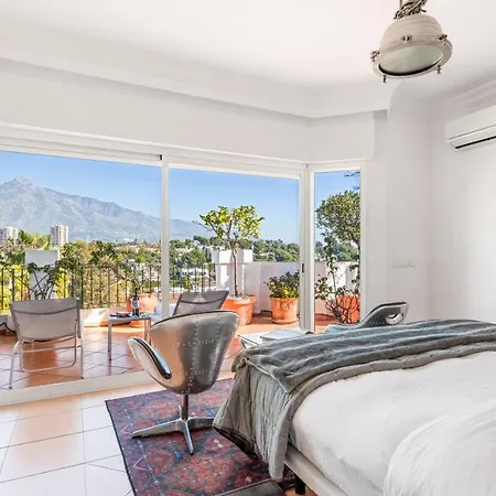 Guest house Molo 44 Puerto Banus Marbella